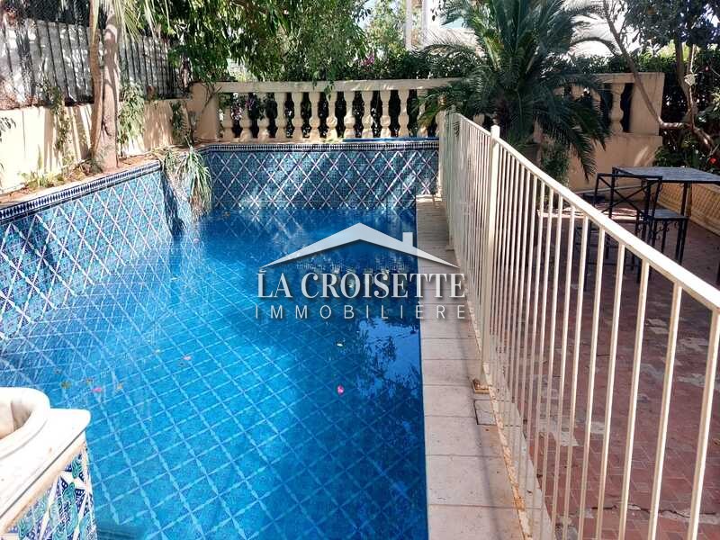 Une charmante villa S+3 avec piscine à Carthage